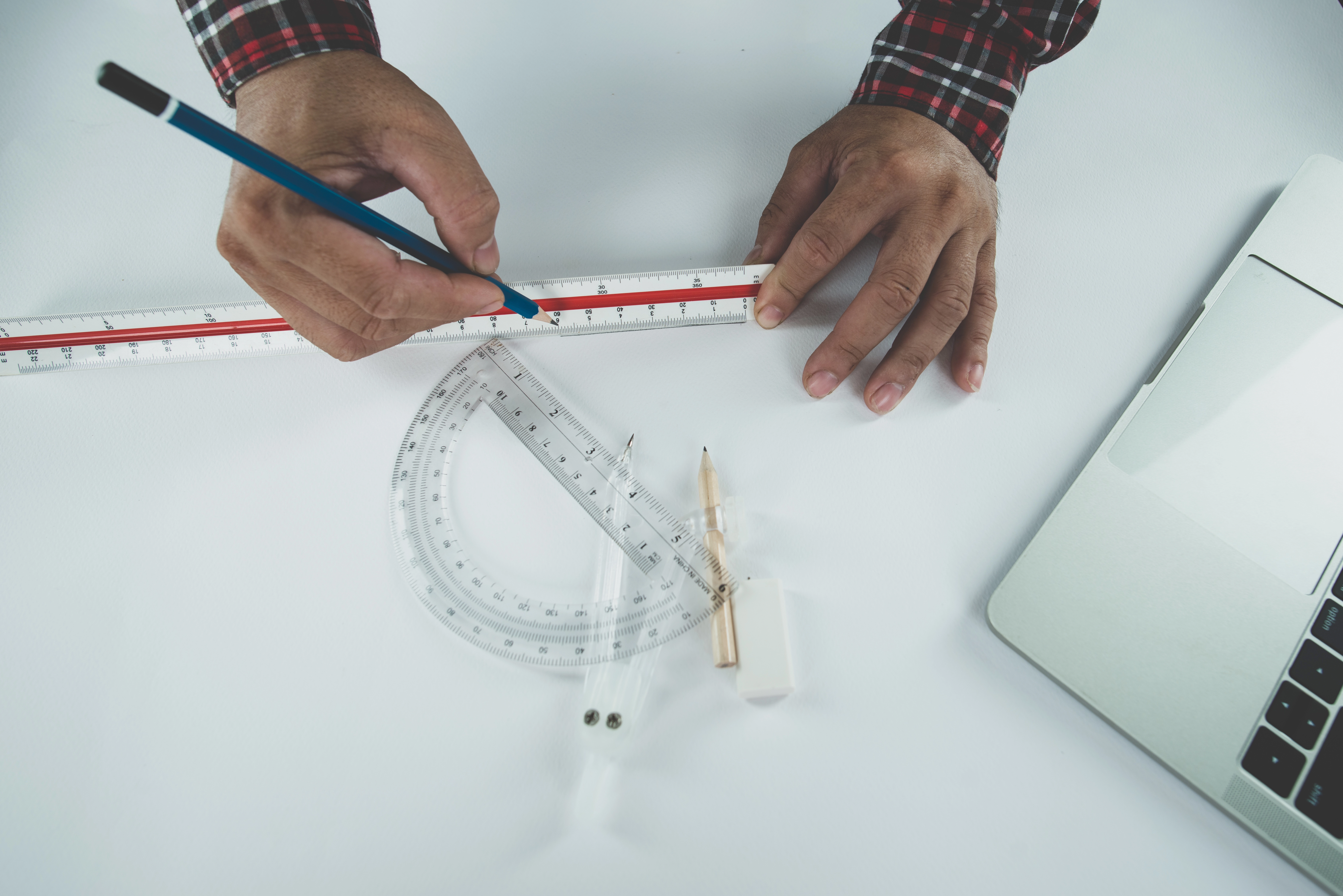 How the Scale Factor Affects Perimeter and Area – Geometry Explained