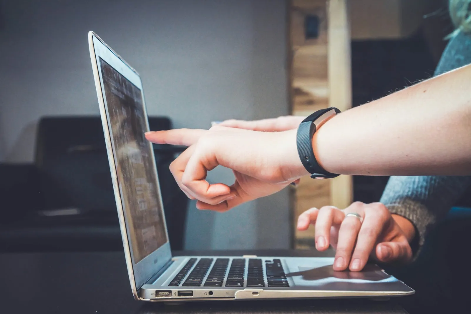 Qualified Geometry tutors - instructor guiding a student through geometry problems on a laptop